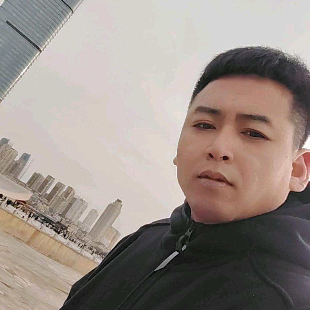 ，，，吴某某