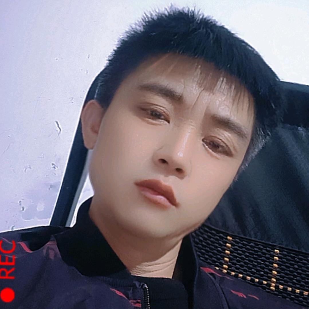 因为在乎！所以迁就！