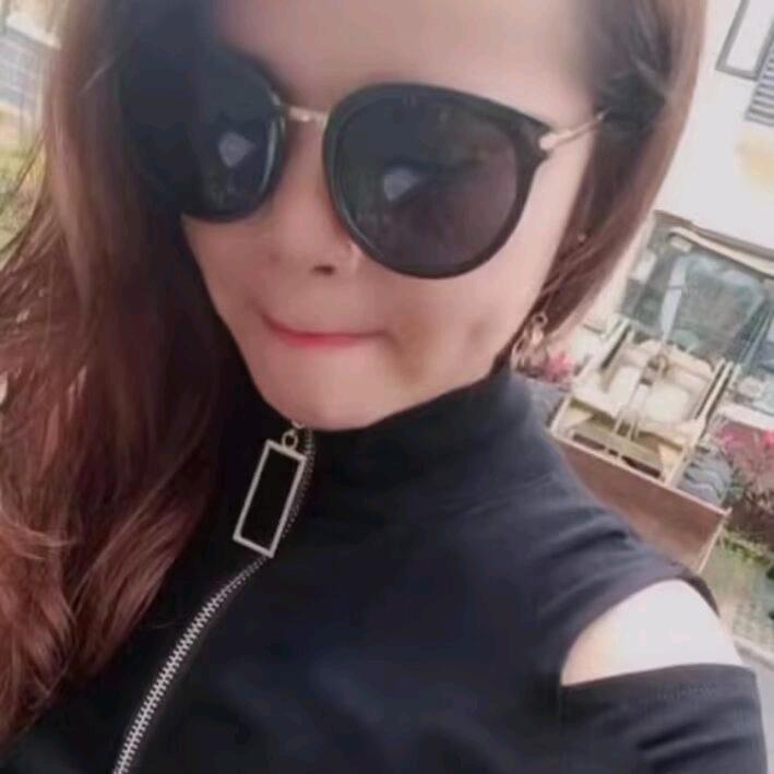 平面设计   小岑