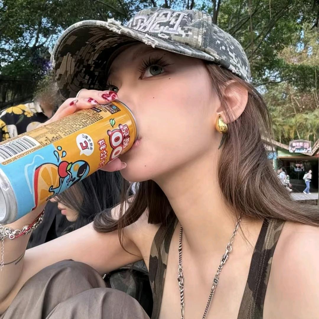 吃撑的肉松小贝