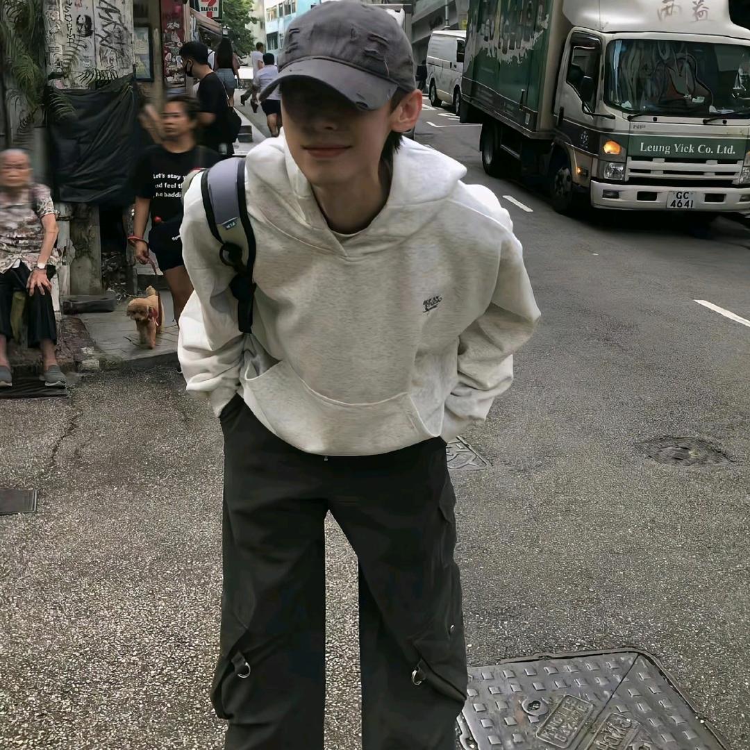 不名人