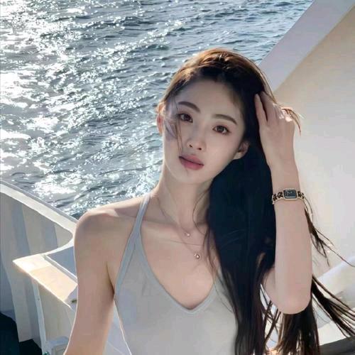 安  妮