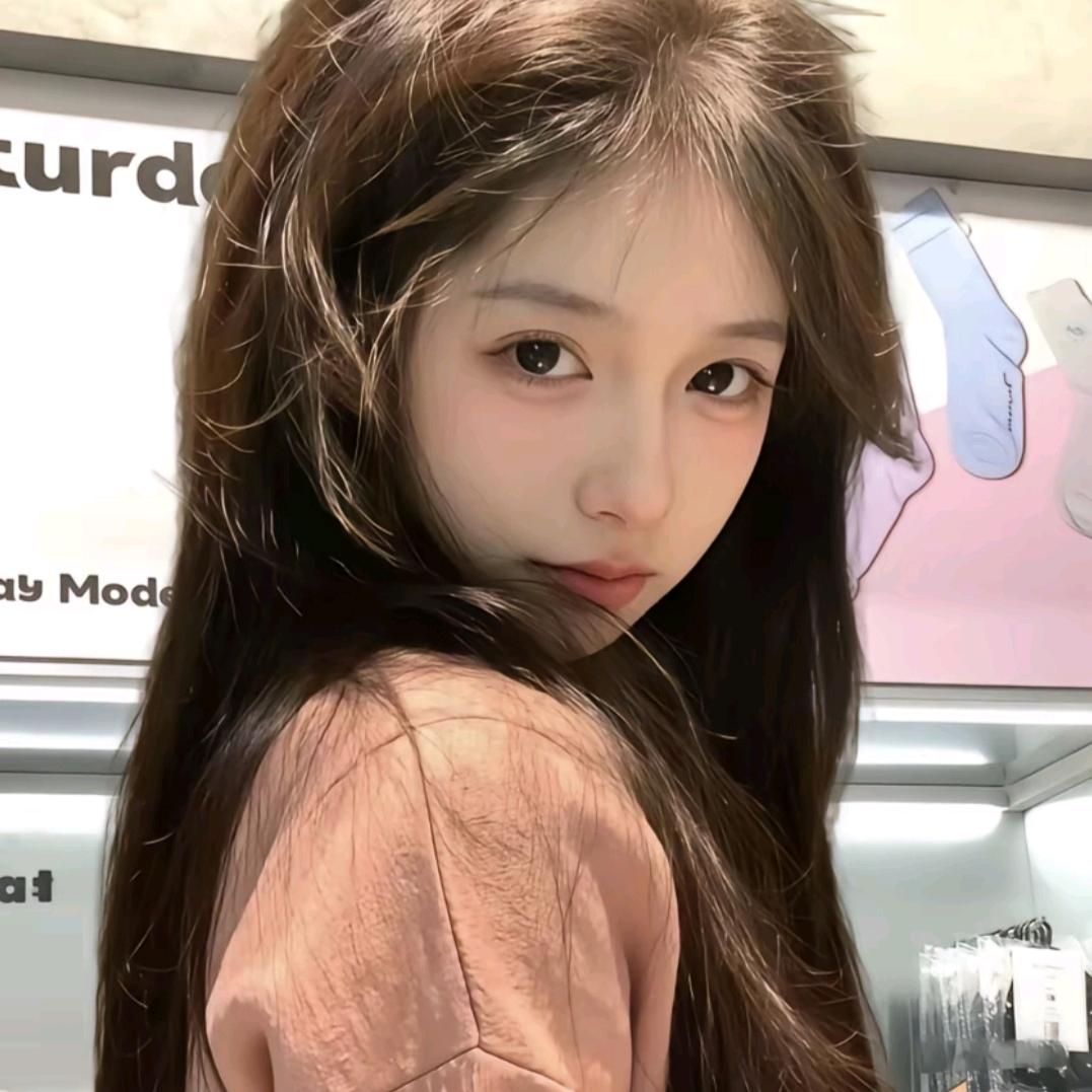 𝓒𝓪𝓶𝓮𝓵𝓵𝓲𝓪.