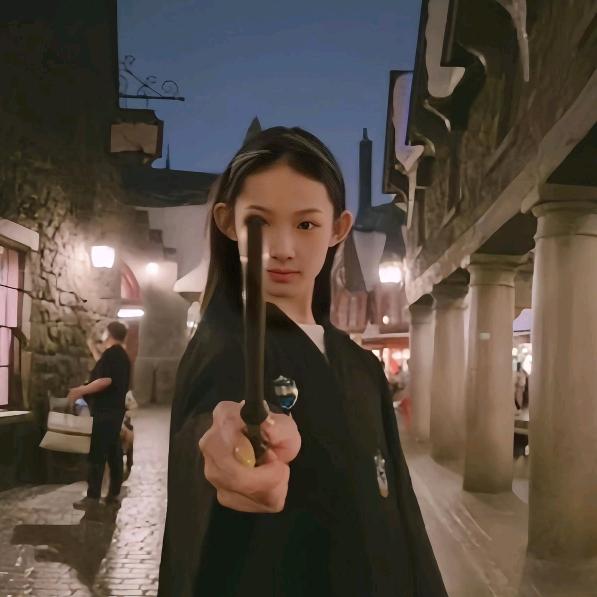 譩·灵