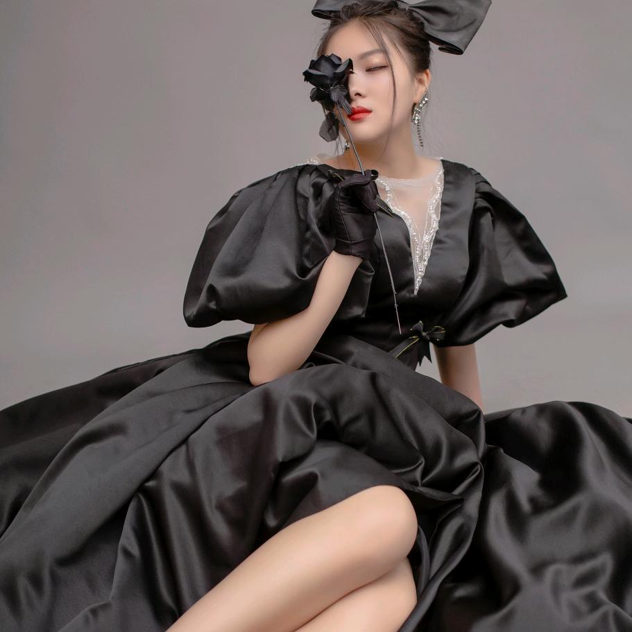 西西女士