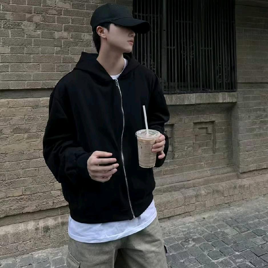 孤独的木偶