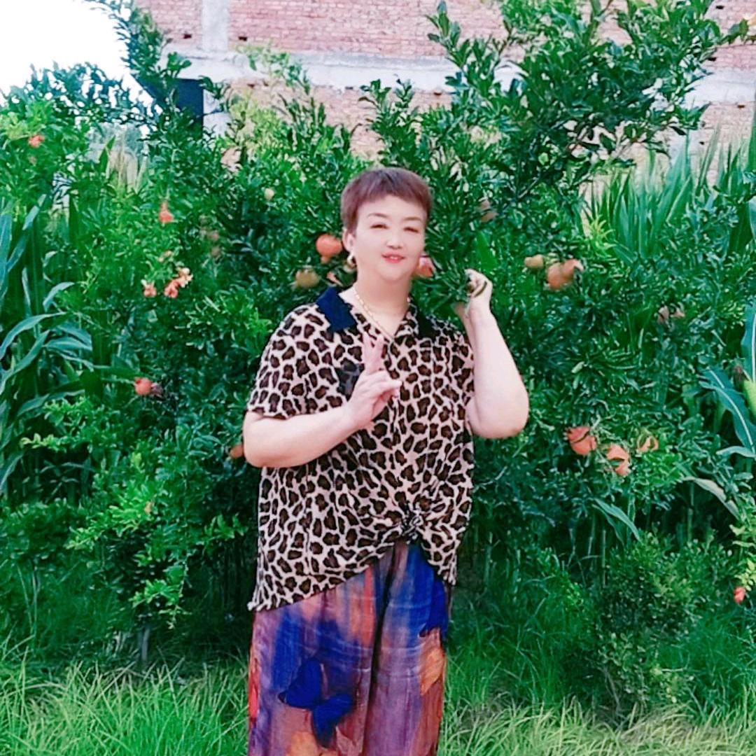 陈姐.