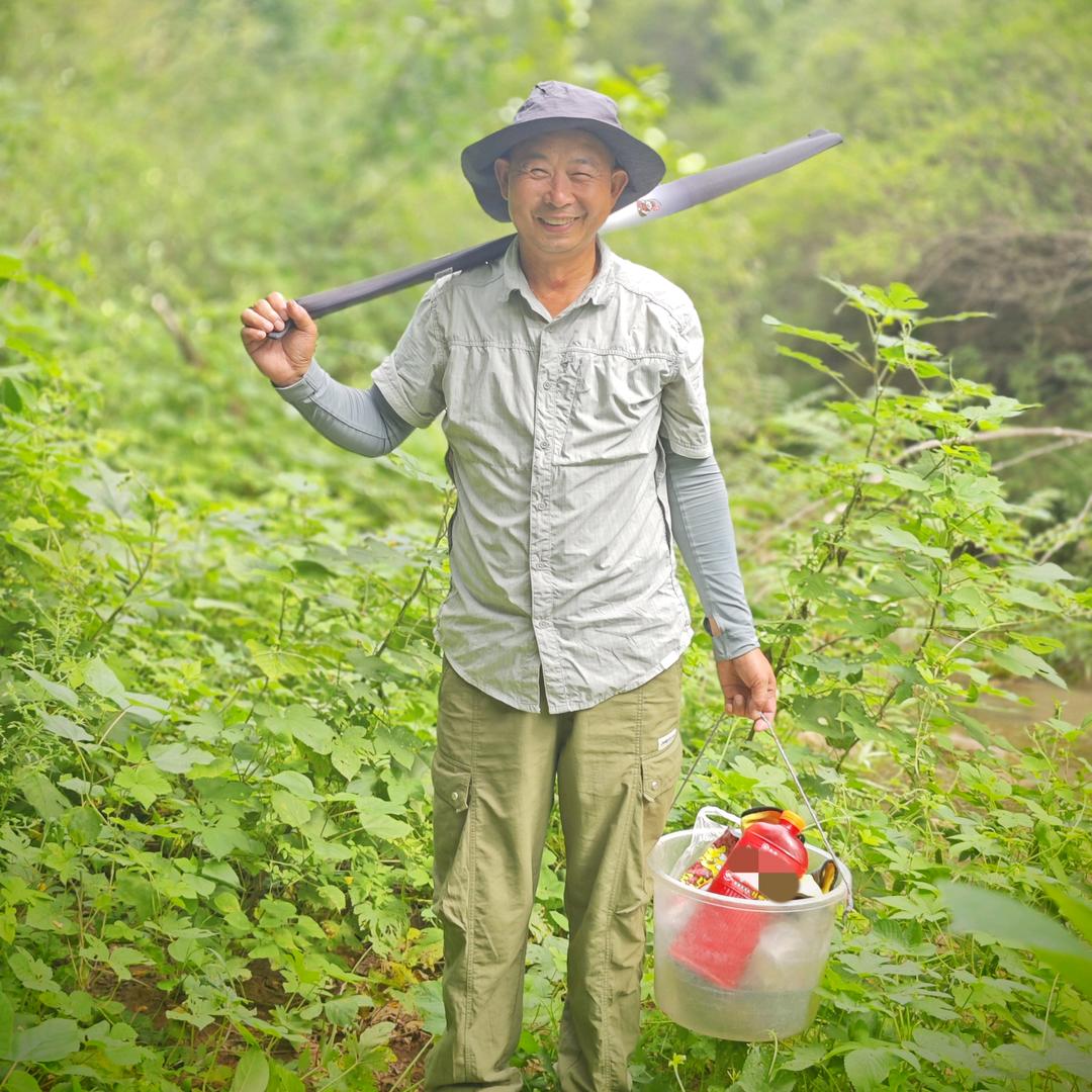 老李爱钓鱼