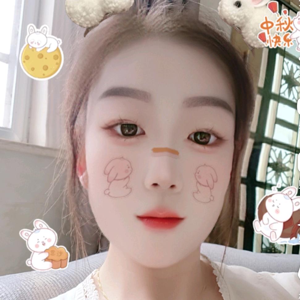 姣