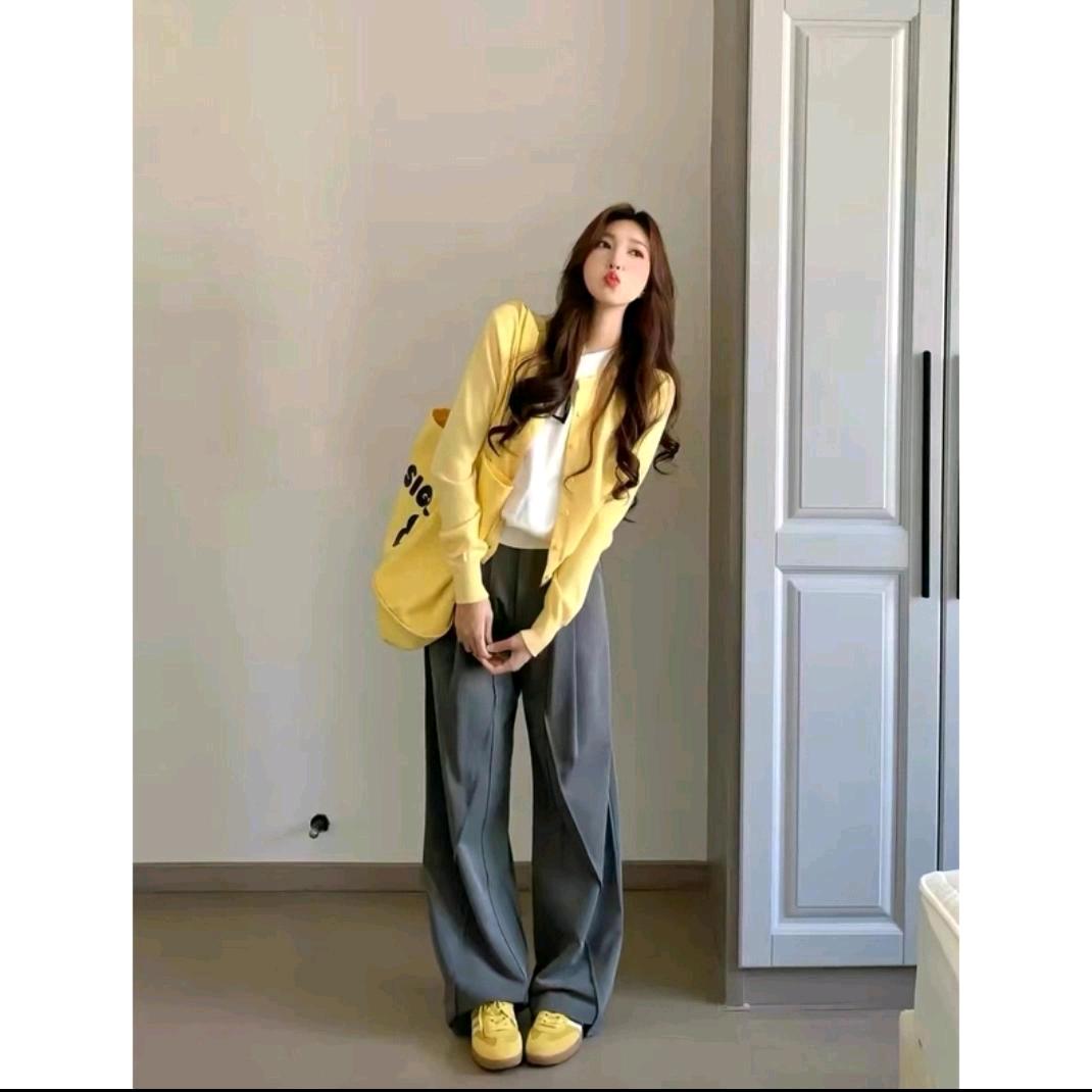 时尚潮流女装推荐官（小雅）