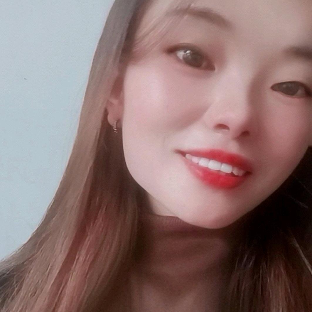 萧潇吖₁₀♥︎⁰⁷🌻