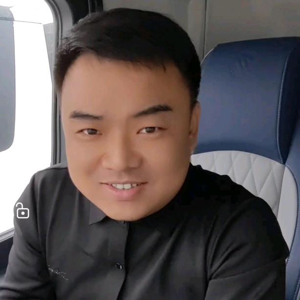 新能源重卡小马哥
