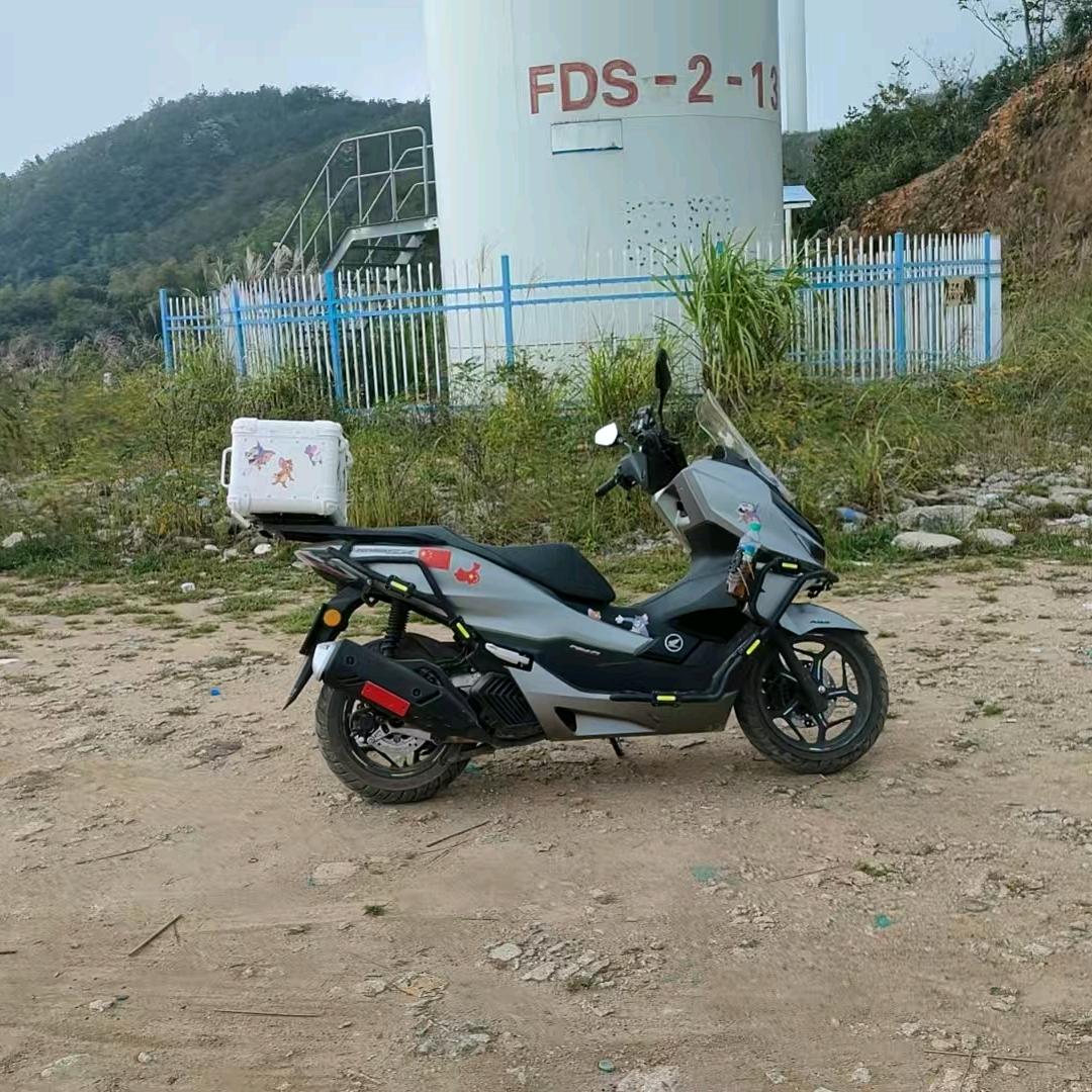 大山里的小哥