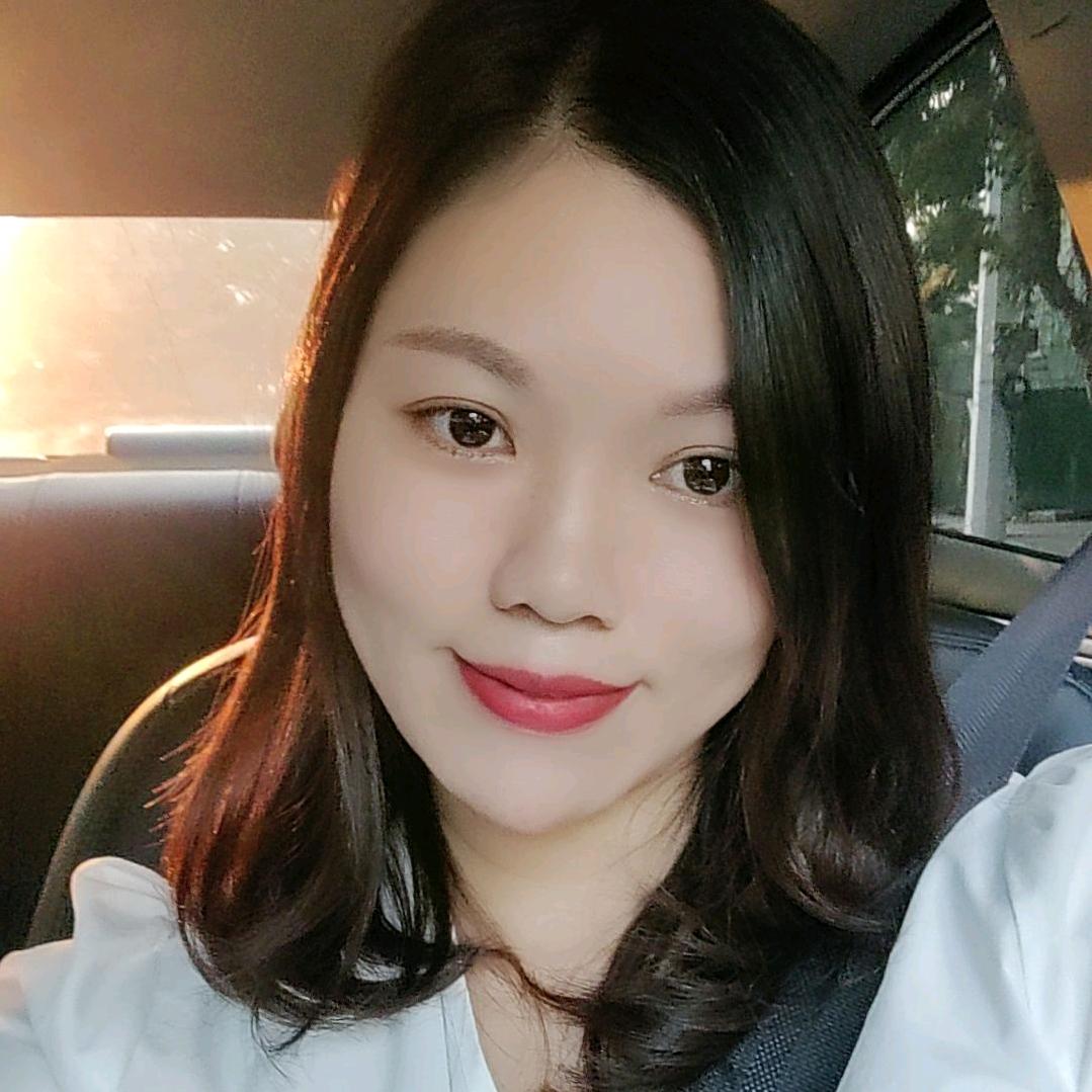 梁老师在柳州做月嫂、护工