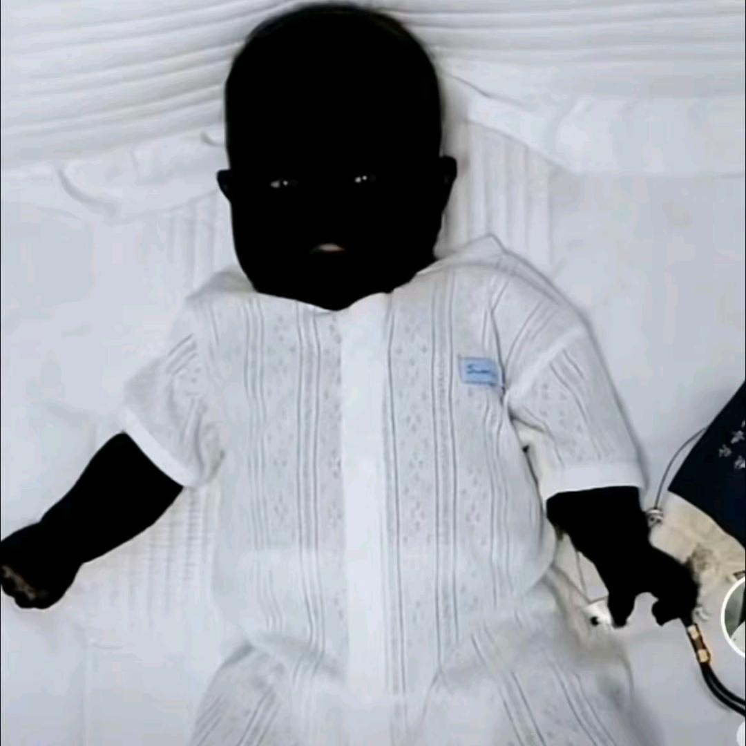 彭申奥（武汉专车司机）