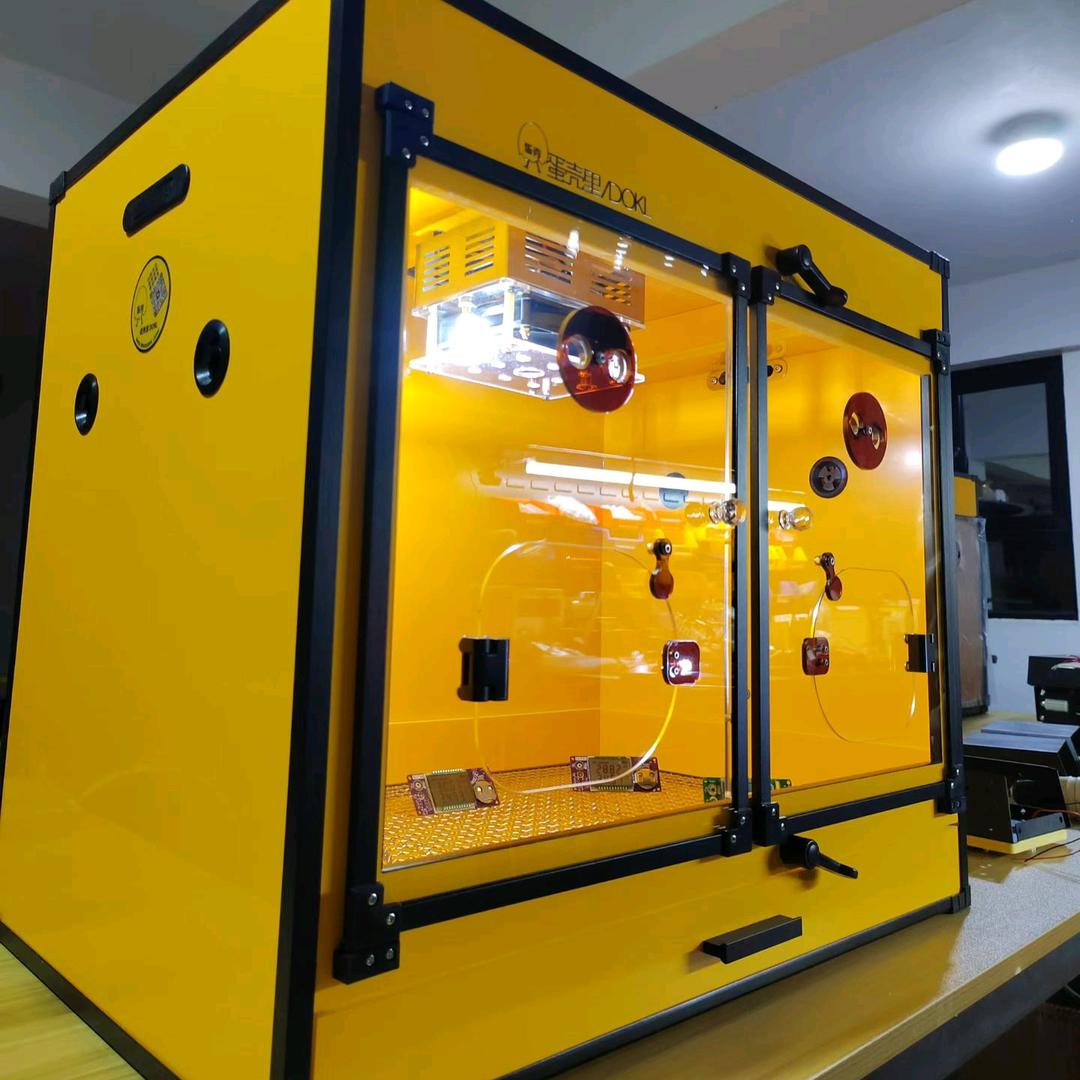 蛋壳里鹦鹉保温箱工厂店