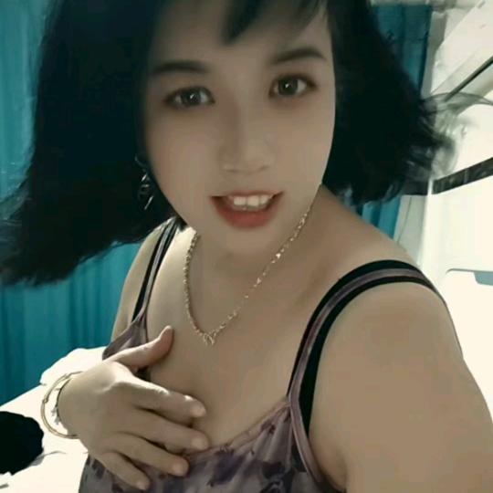 珍珍。
