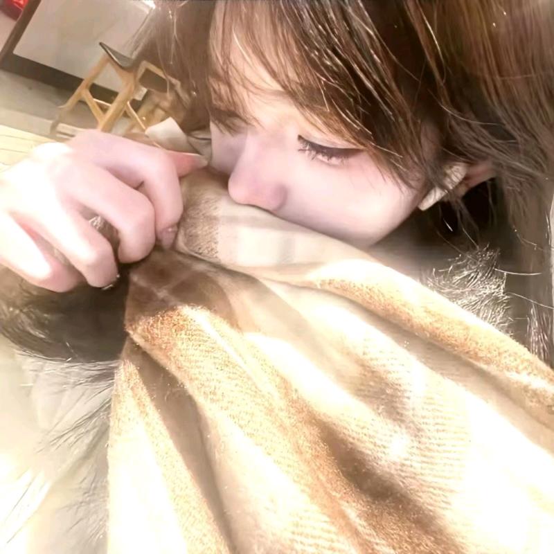 绝望中被神明救赎结果抬头一看是明神亚贵