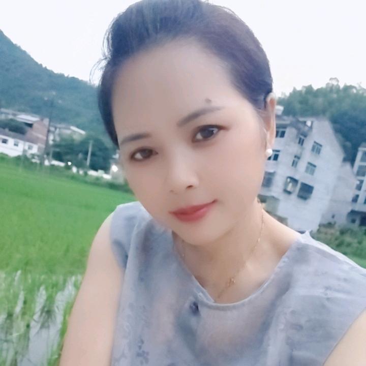 来自农村相相
