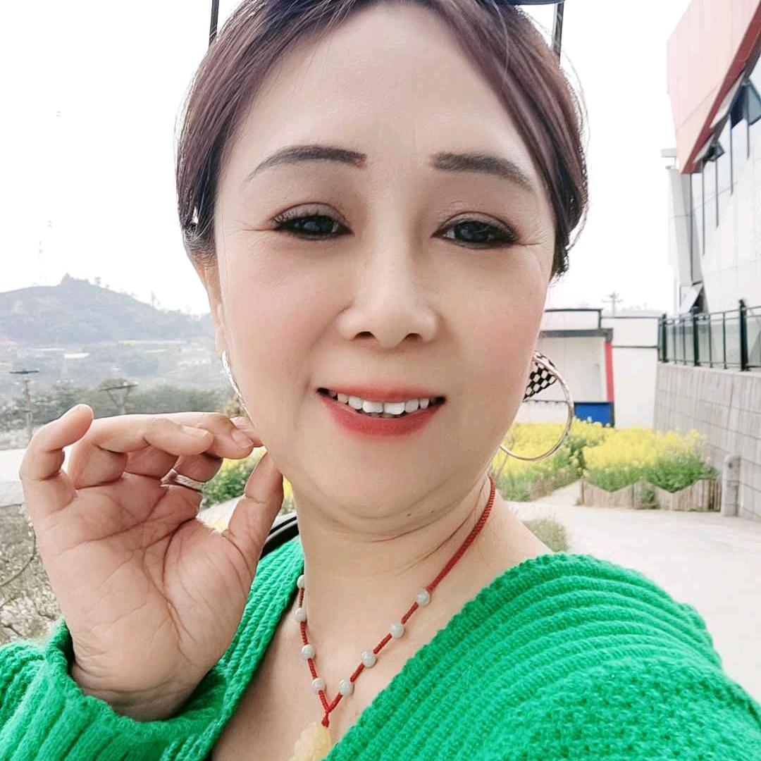 爱跳舞的艳姐