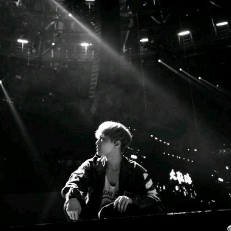 不成诗意不成命