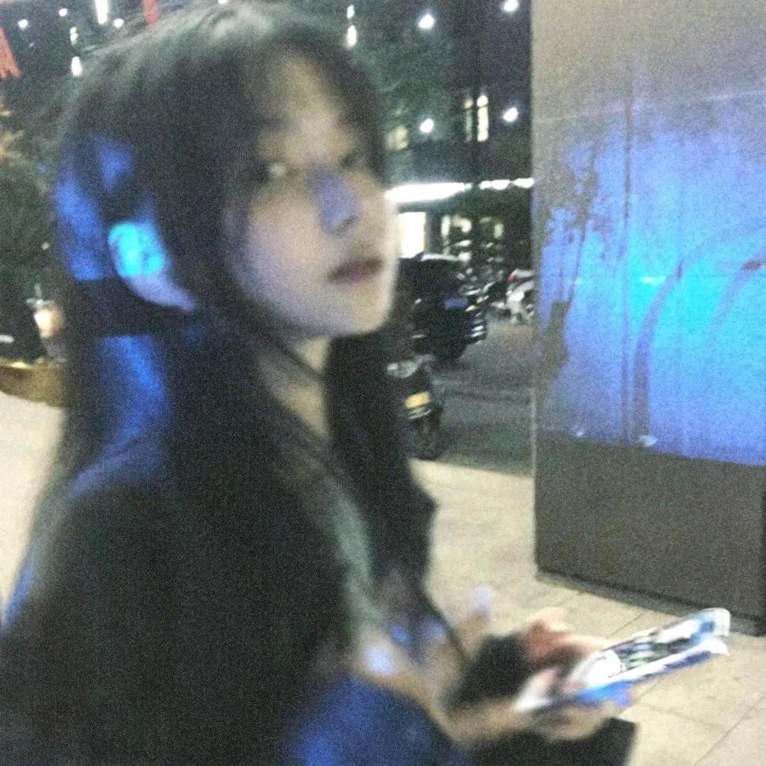 甜滋滋的棒棒糖儿