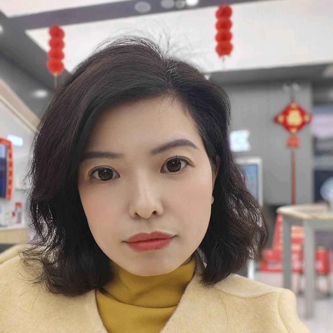 鸿鹄高中教育集团——邓老师