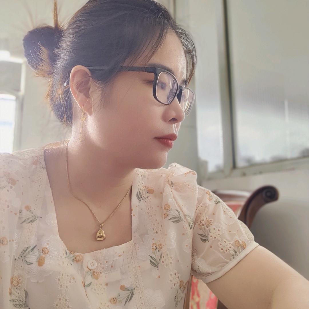 玫瑰花香。
