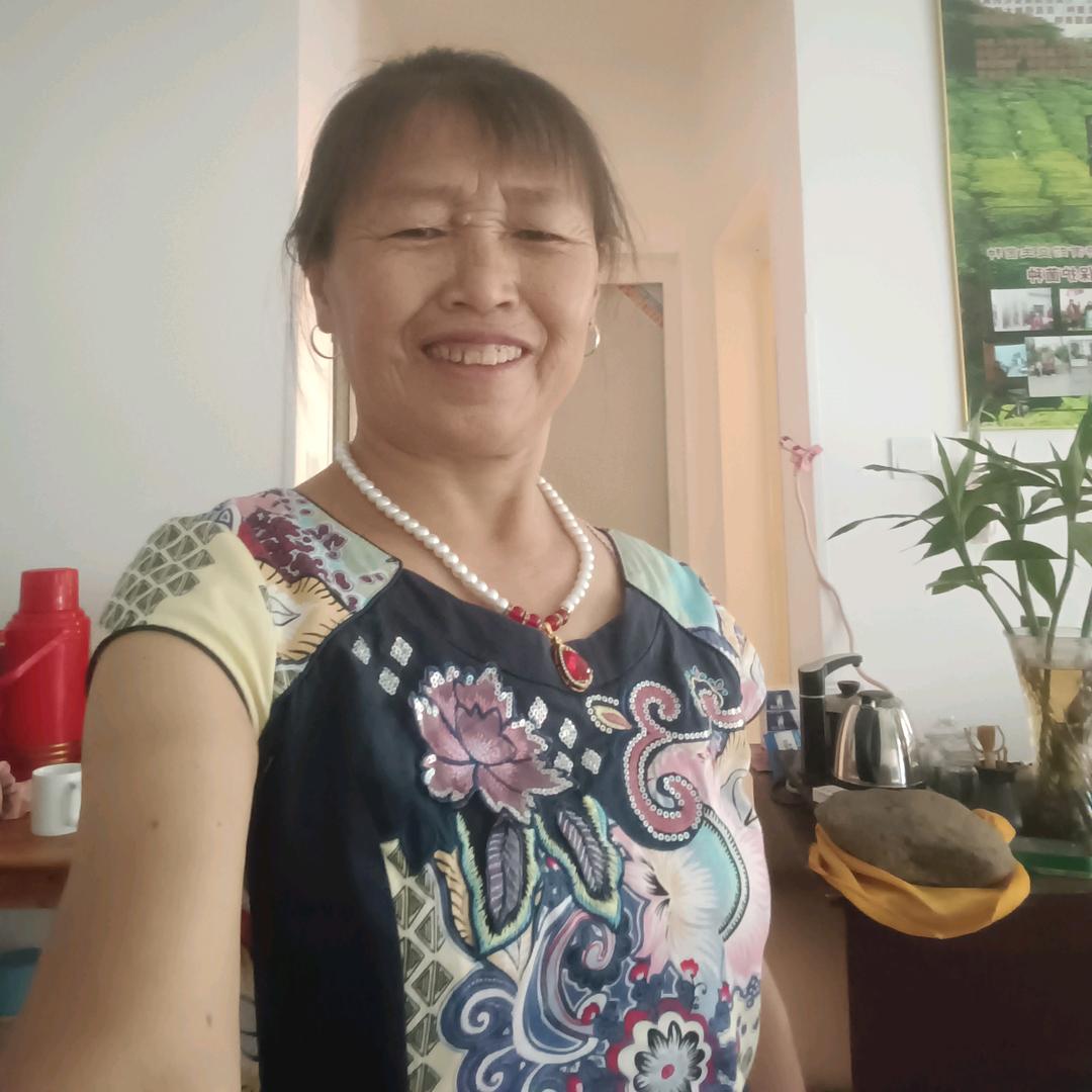 黑美人