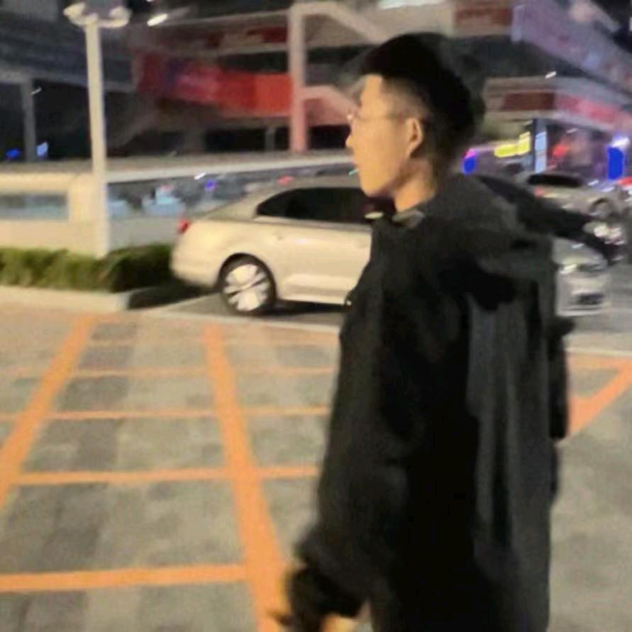 王旭.