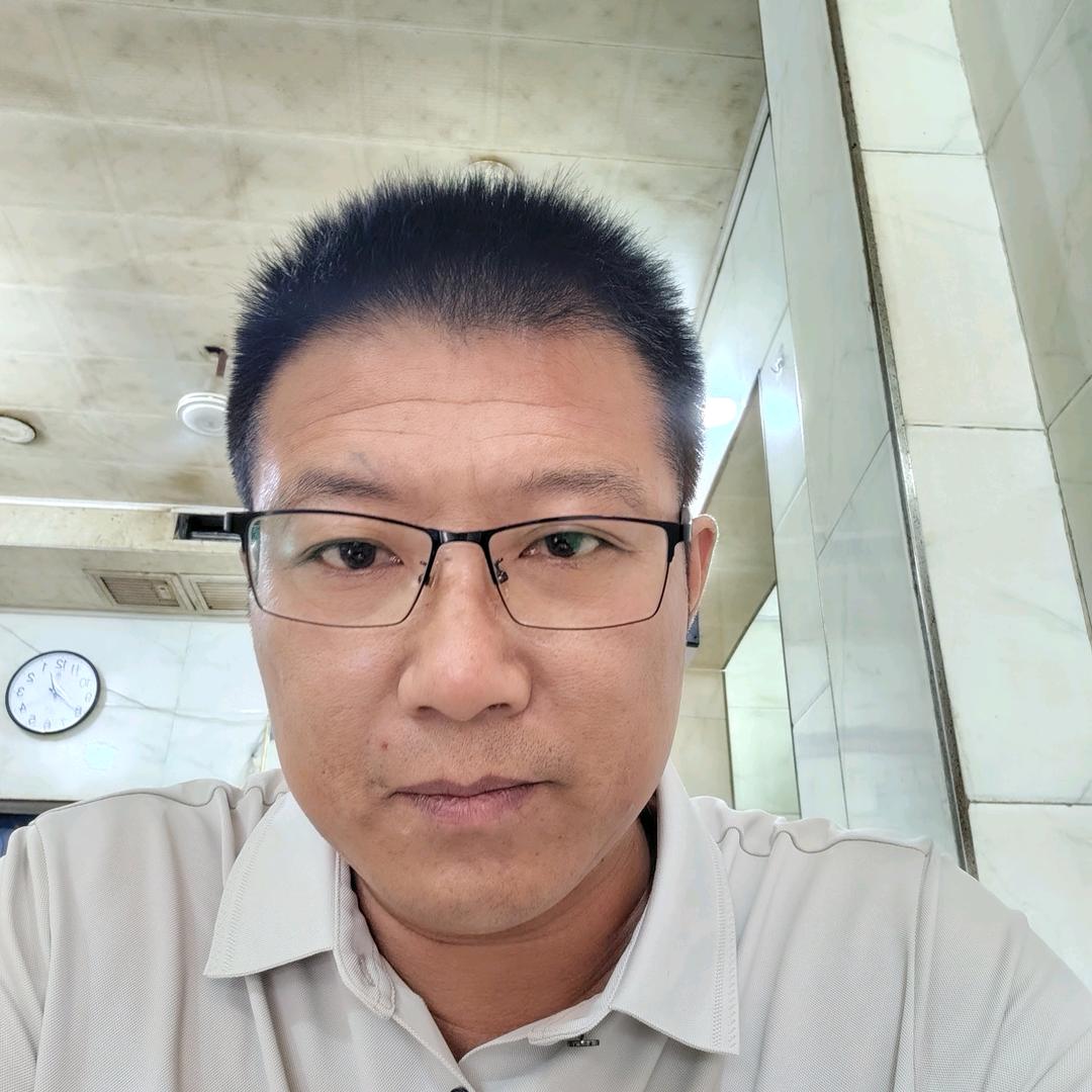 仰望幸福
