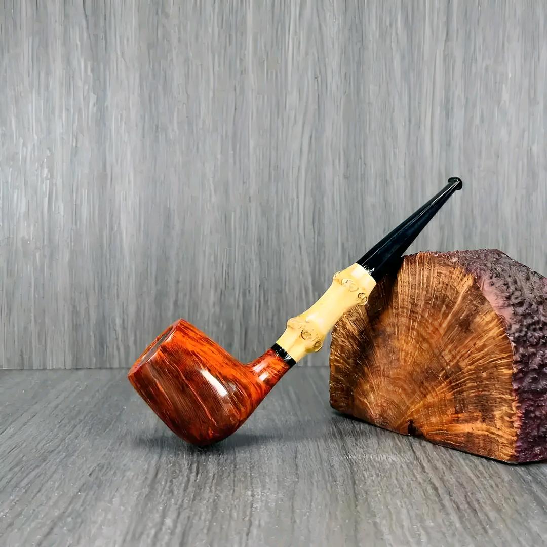 栀栀烟斗馆