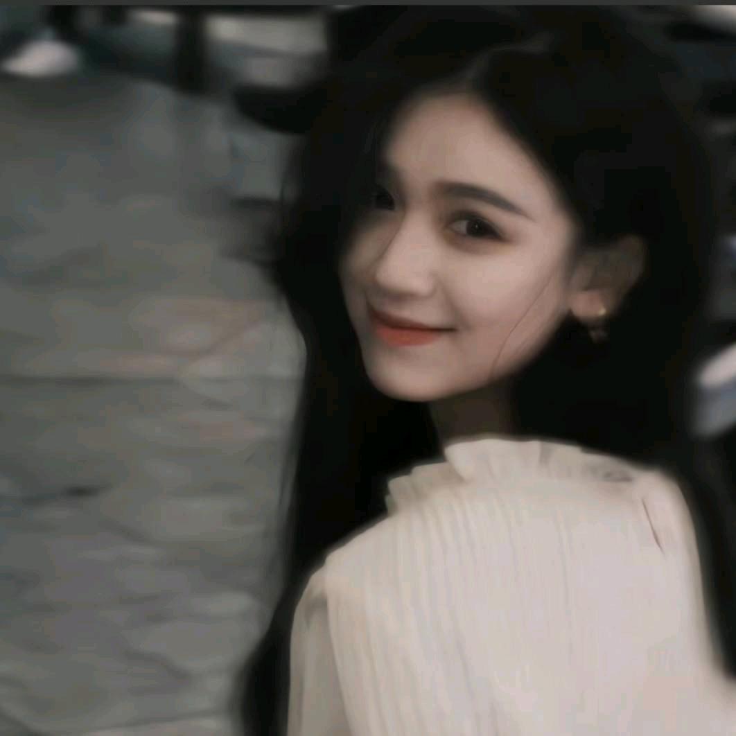༺小财໊迷এ᭄