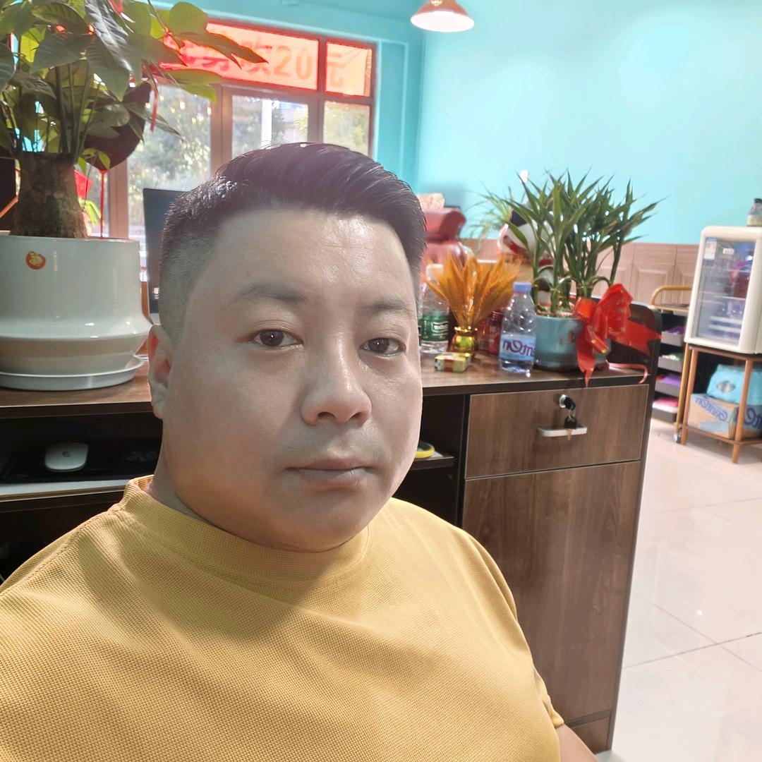 陈少糯米团子