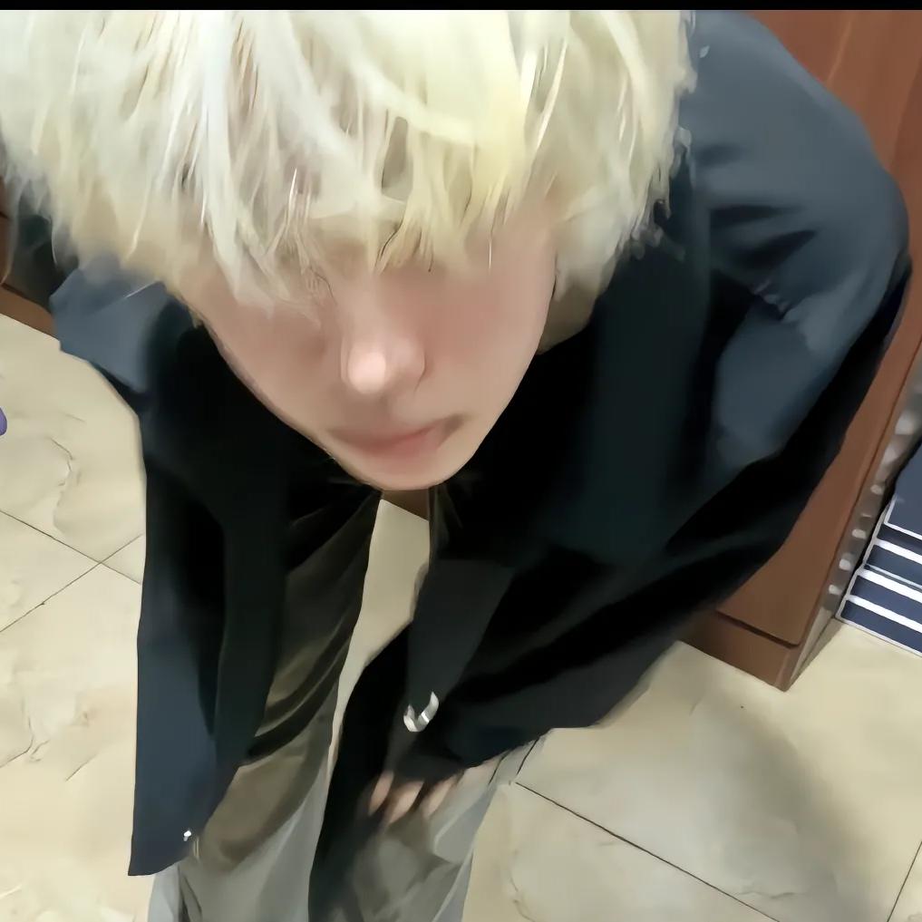 江苏电子信息小杰学长