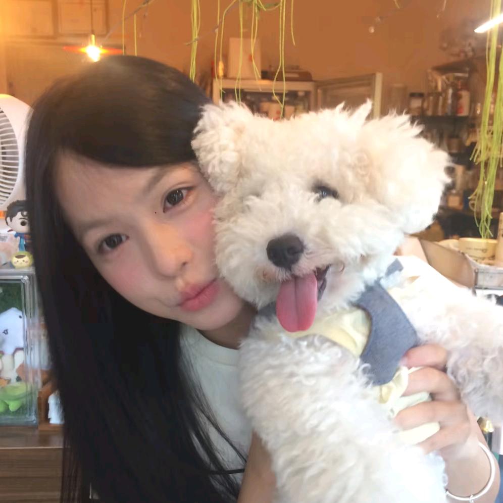 佟思妮