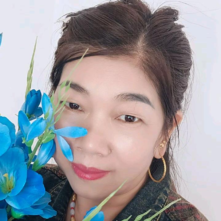 我姓蒋，四个孩子的妈妈