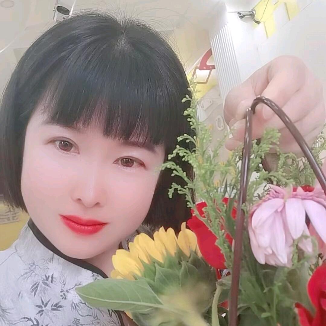 幼儿园老师吖
