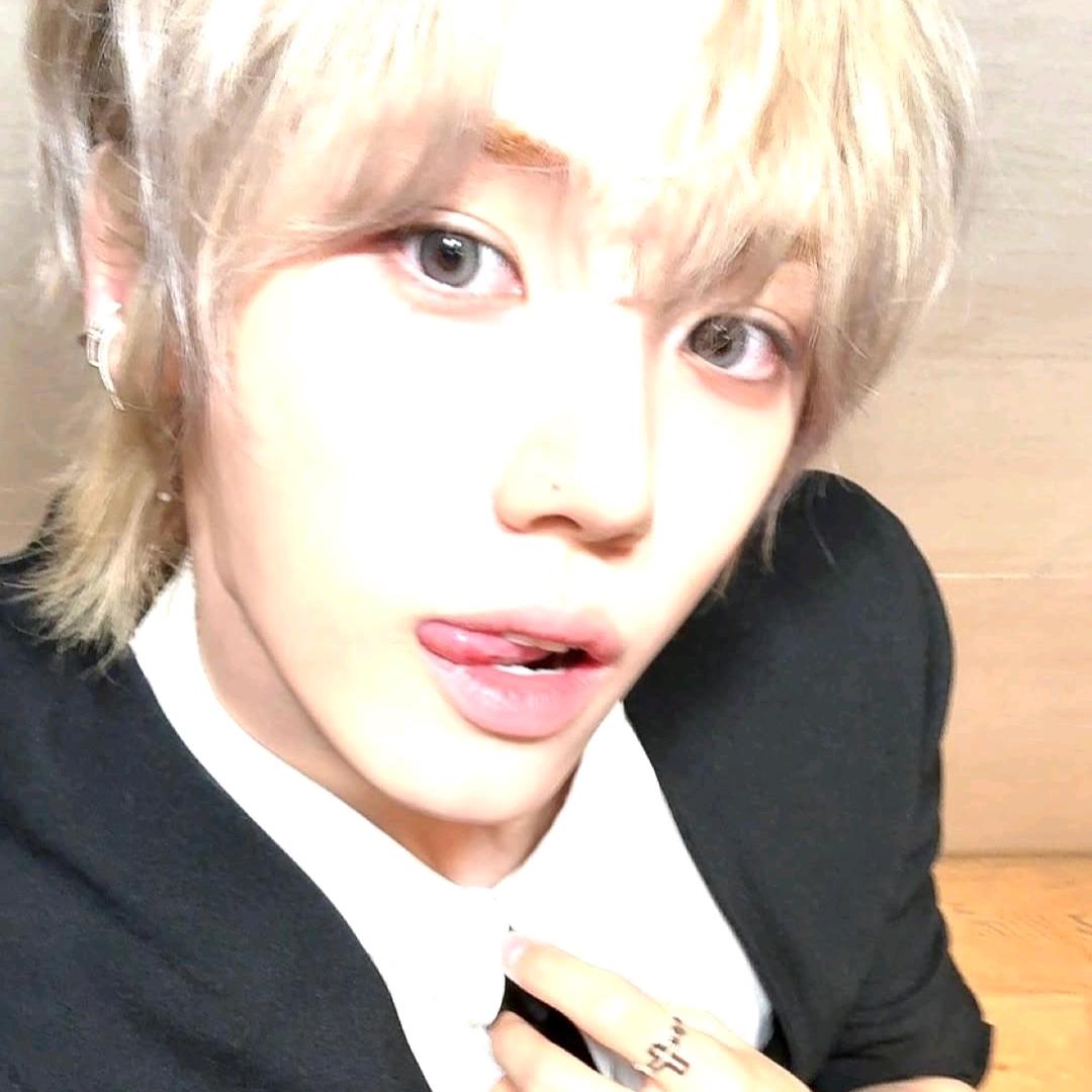 YQ
