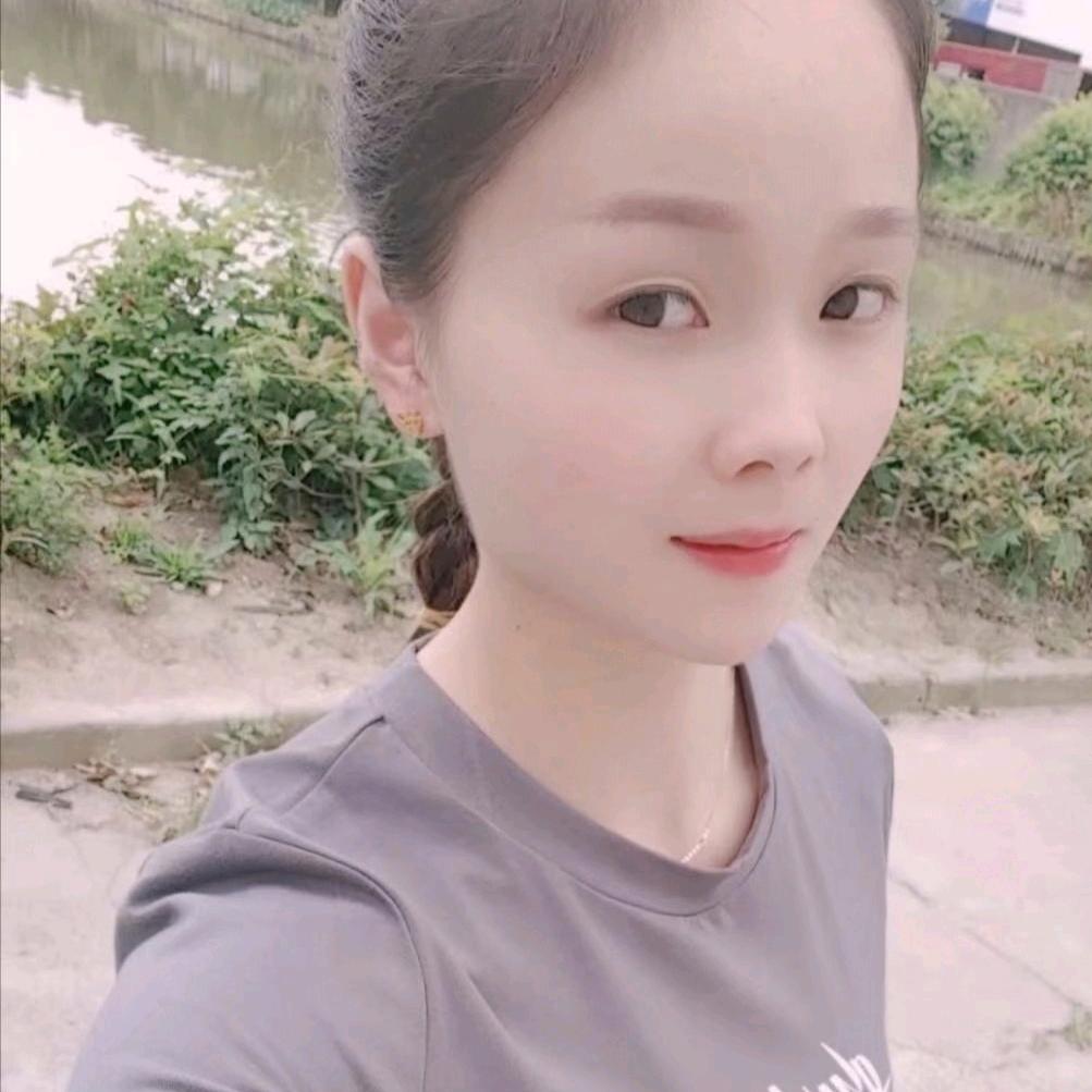 糖糖🍡姑娘