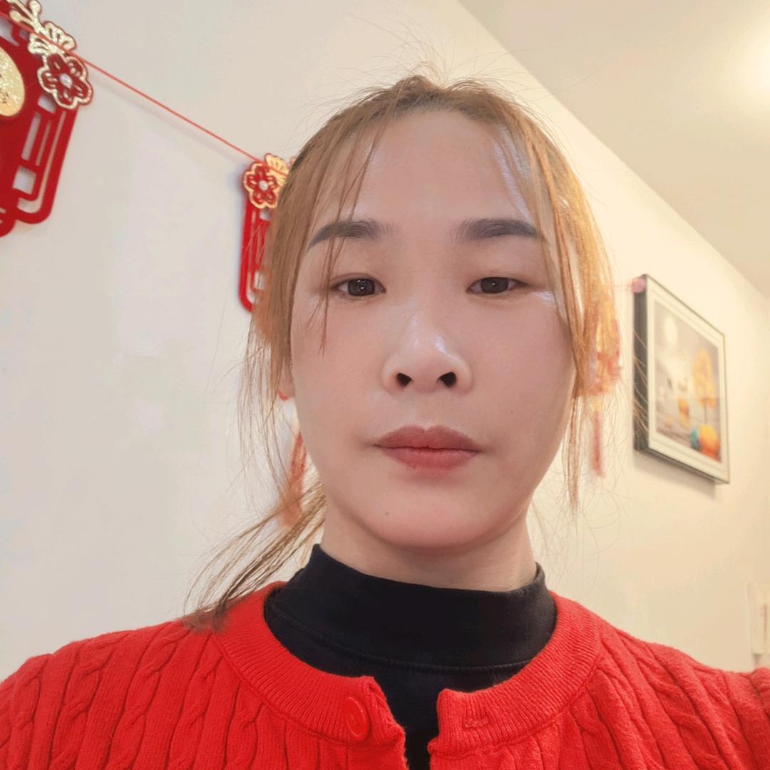 赵彩彩王三特色炸串烧烤。