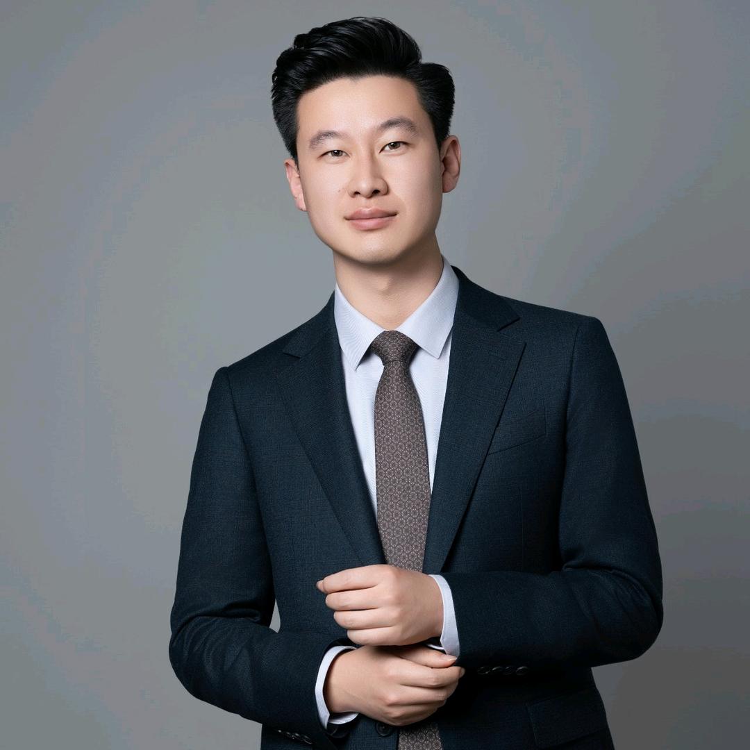 鸿蒙智行-泸州汪世侃