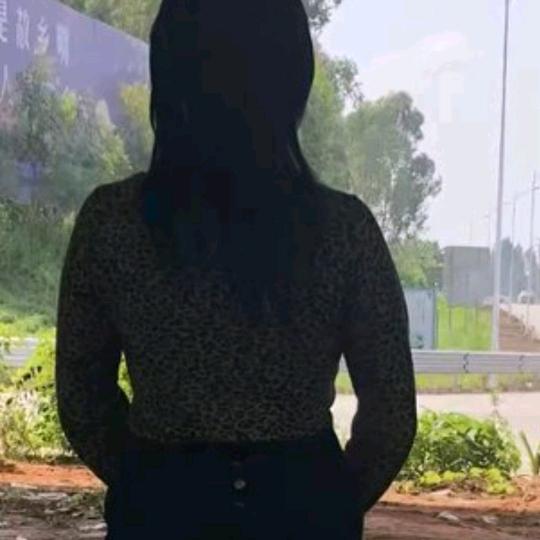 叶子m