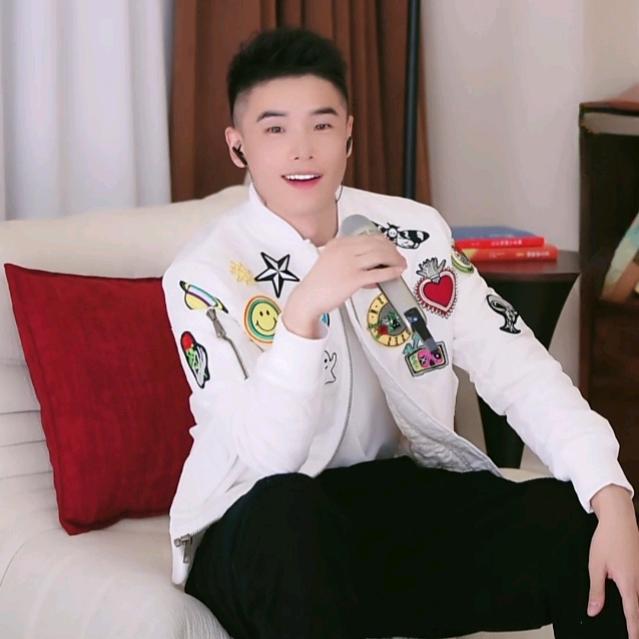 💫维尼熊🍓🍓🍓