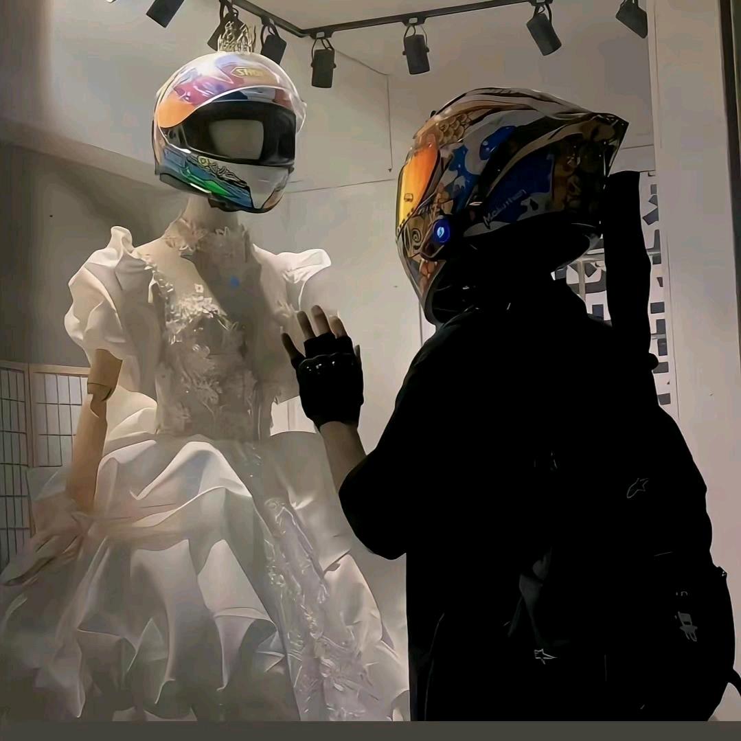 𝐵𝑟𝑒𝑒𝑑𝑒𝑟🍓