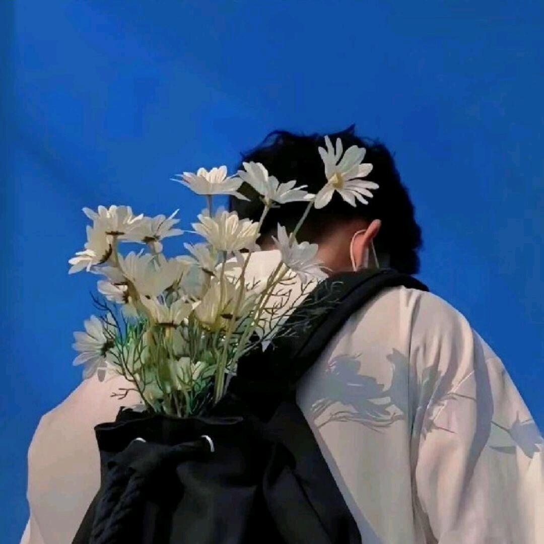 十一ღ