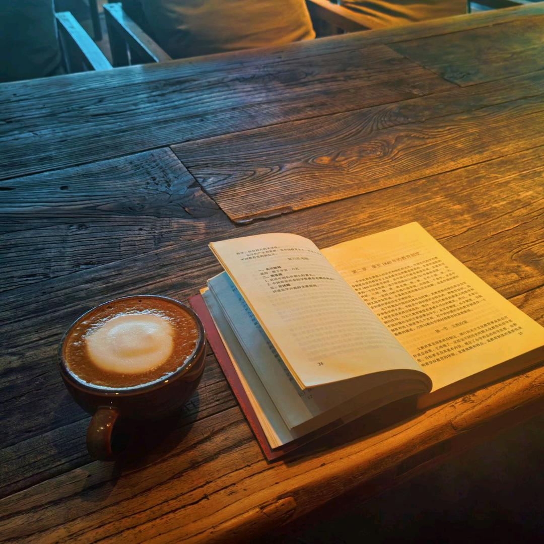 一杯冰美式💞💞