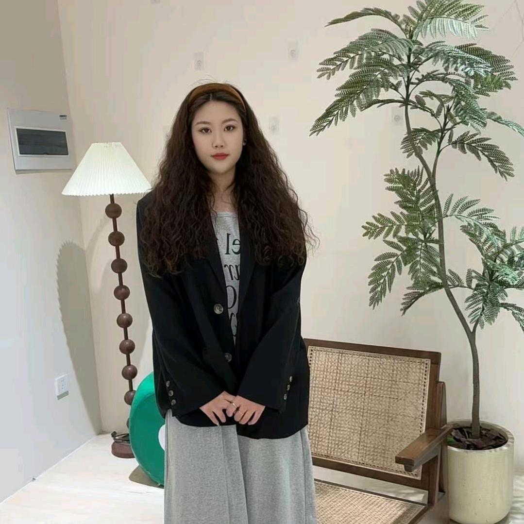 郑州胖妞妞（大观1500平店）欣欣