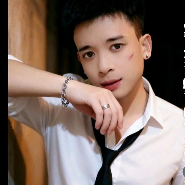 王富贵，派对KTV