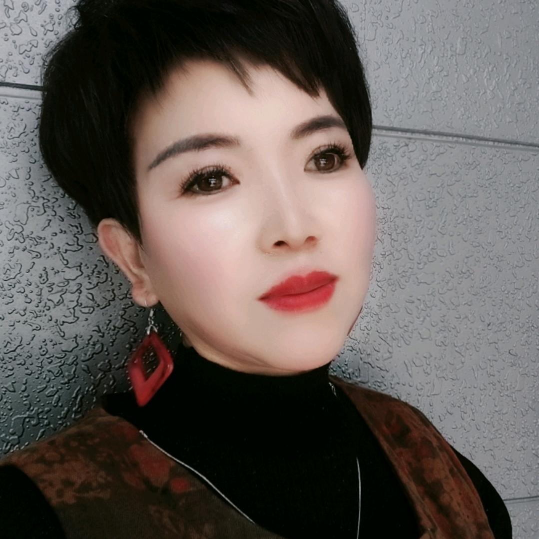 长兴里塘丹丹精品服饰